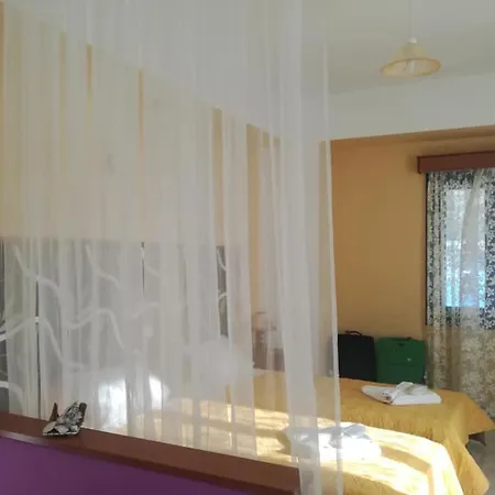 Poseidon Aparthotel 4*